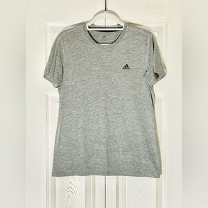 Adidas Ultimate 2.0 Climalite Women's Gray w/ Black Logo Short Sleeve Tee
